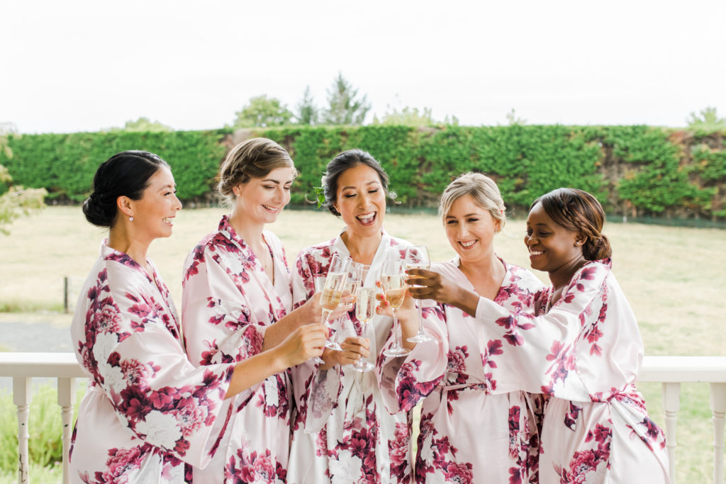girls wedding champagne